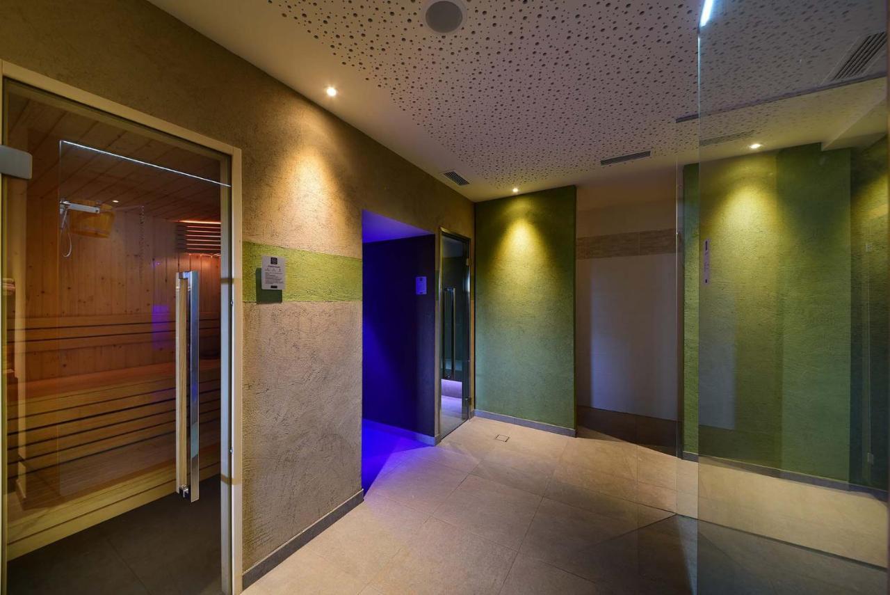 Hotel Tirolerhof تيرينتو المظهر الخارجي الصورة