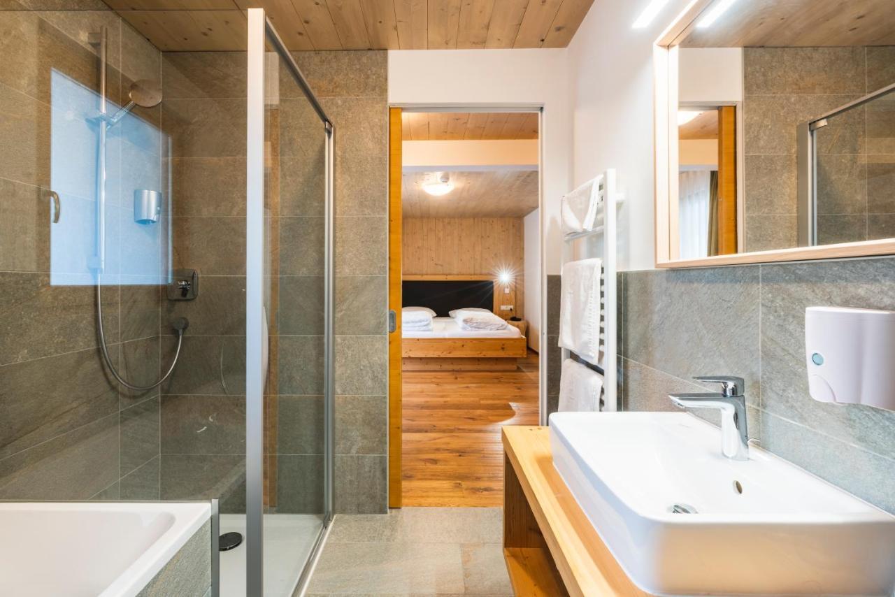 Hotel Tirolerhof تيرينتو المظهر الخارجي الصورة