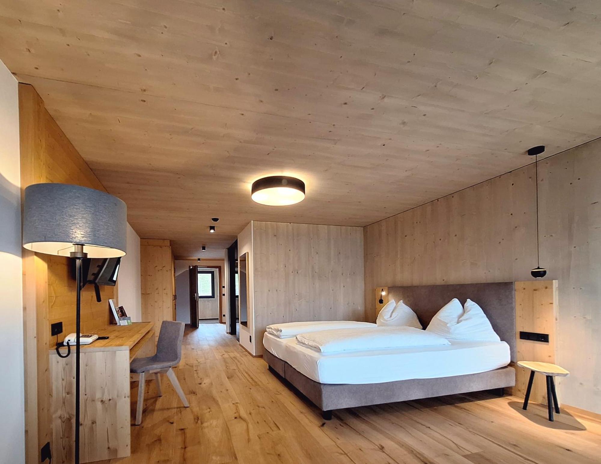 Hotel Tirolerhof تيرينتو المظهر الخارجي الصورة